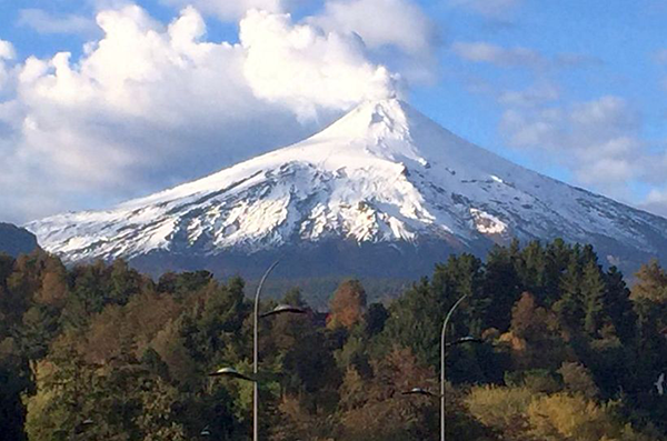 Alerta amarilla en volcán Villarrica por aumento de ...