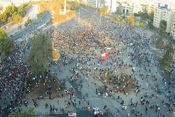 Revisa Como Estan Las Manifestaciones En Plaza Italia Este Viernes